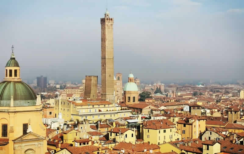 Torres de Bolonia